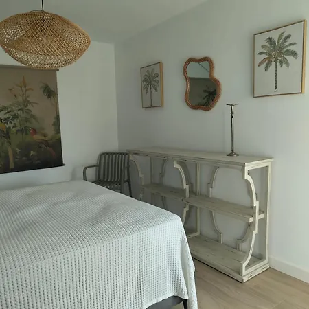 Casa Fuerte Y Levamt Apartamento *