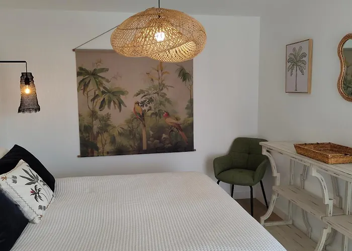 Casa Fuerte Y Levamt アパート