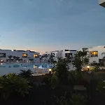 Casa Fuerte Y Levamt *
